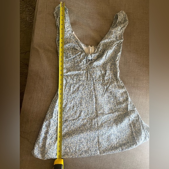 Abercrombie & Fitch Knot-Front Mini Dress - Picture 9 of 10